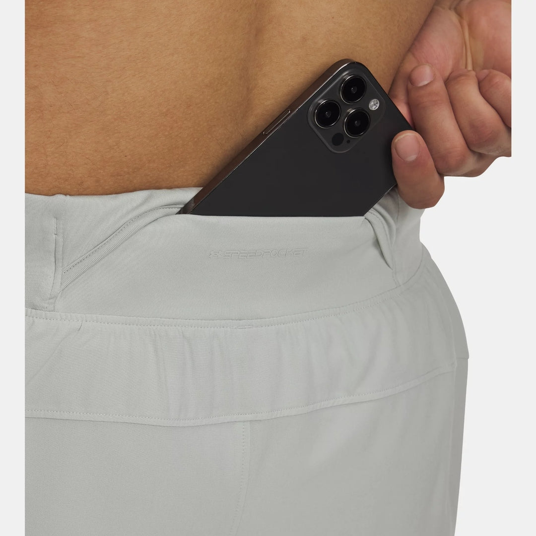 SHORTS UA Launch Pro 5