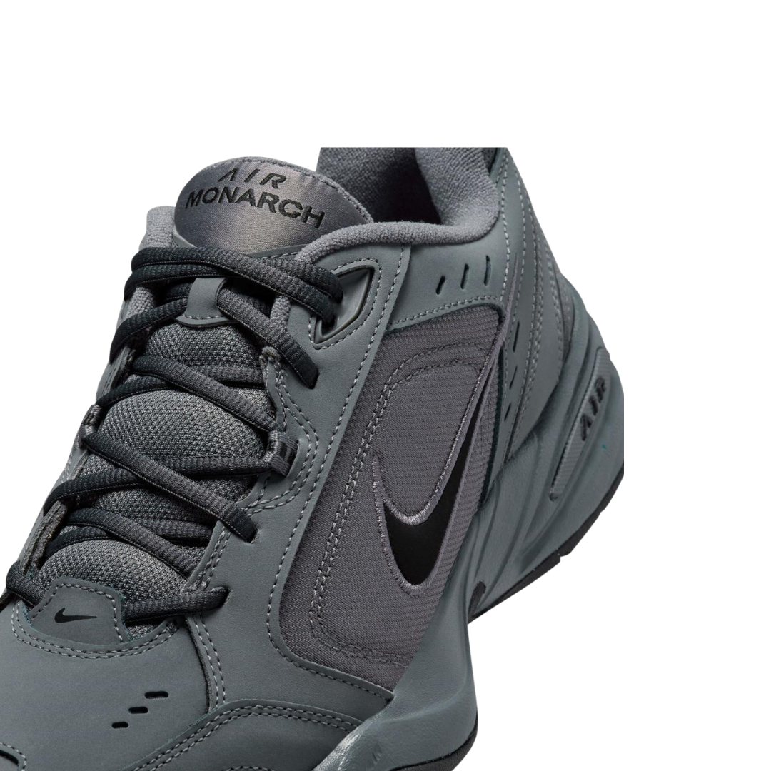 NIKE AIR MONARCH IV