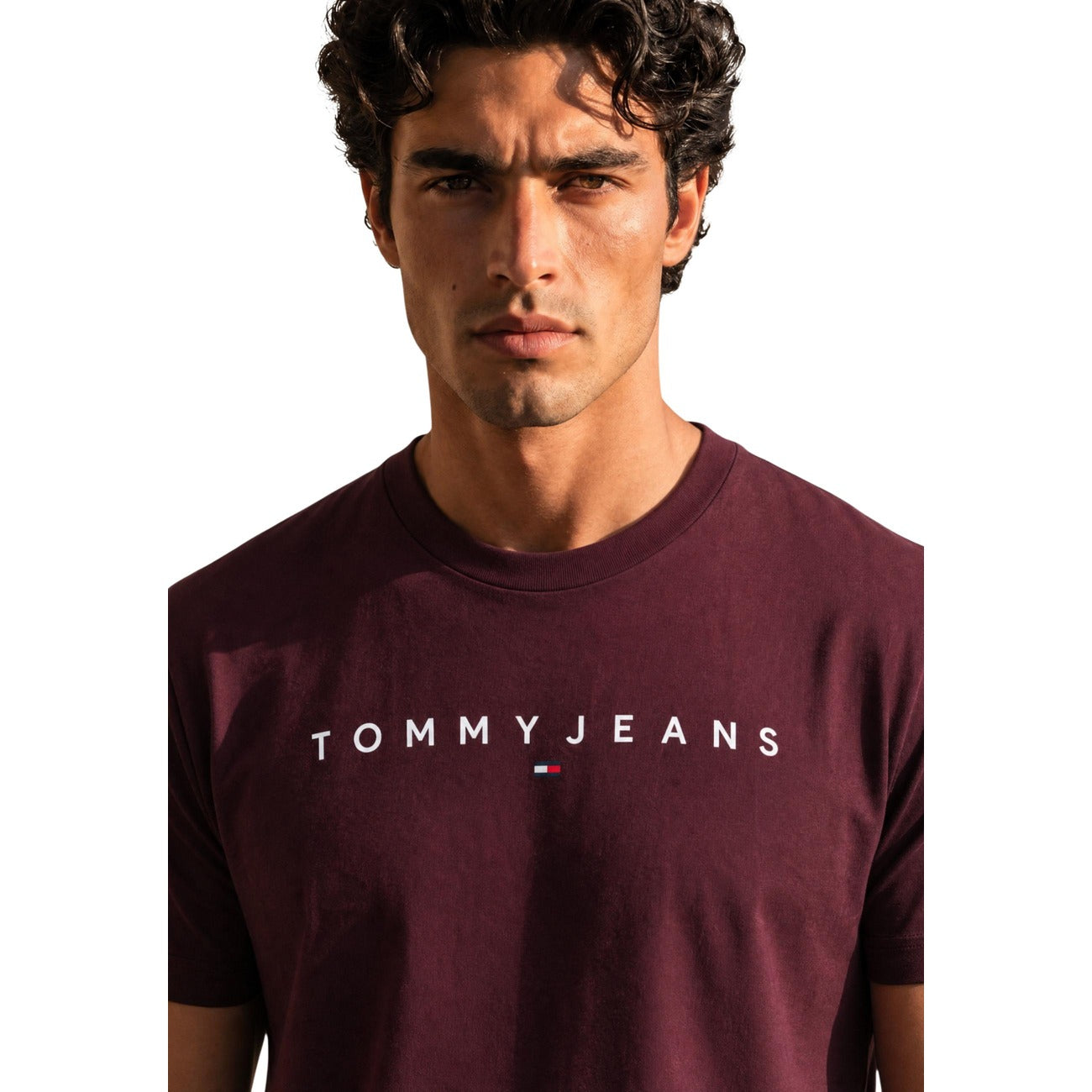Tommy Hilfiger Jeans T-shirt in Cotone Uomo Bordeaux TJM REG LINEAR LOGO