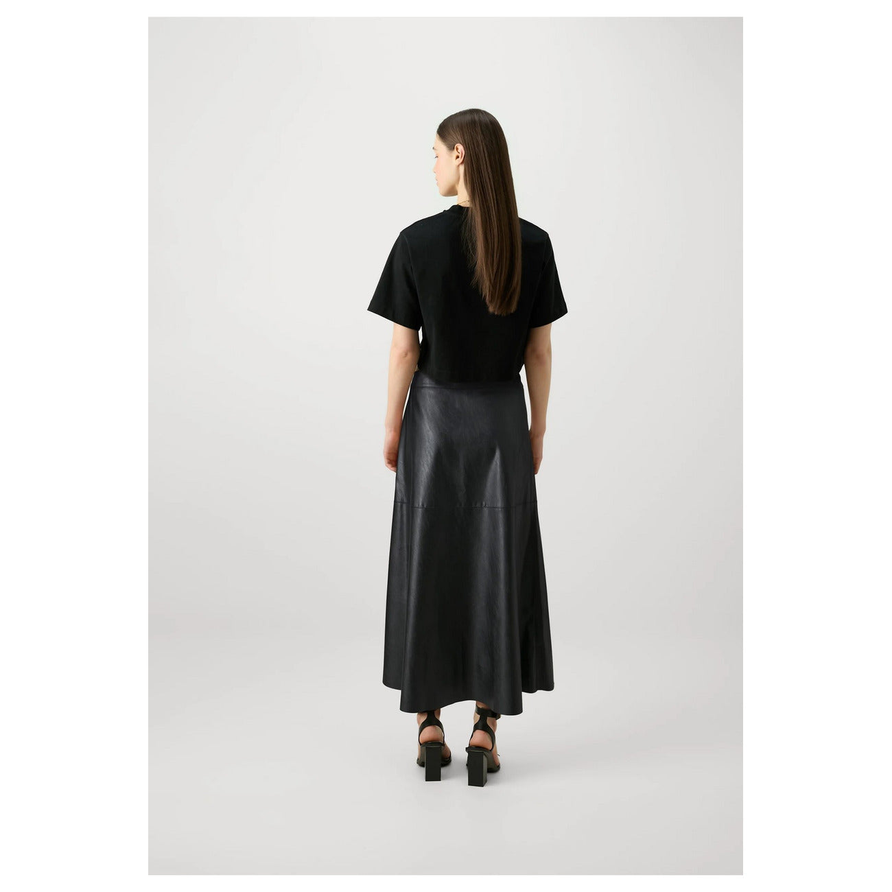 Pinko - Pinko Gonna Donna